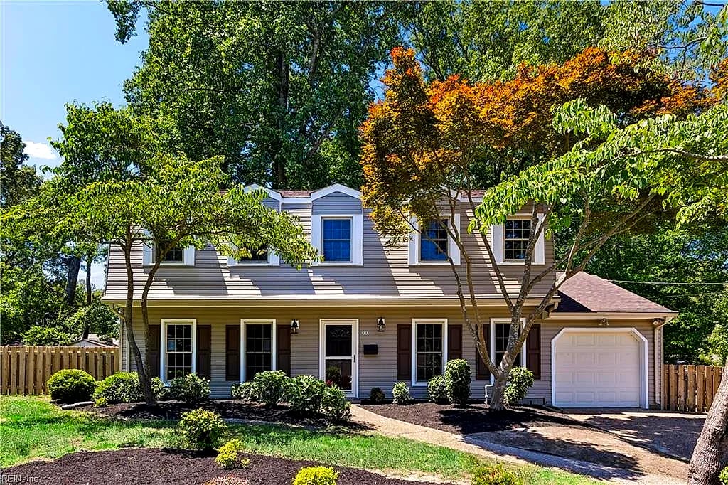 99 W Rexford DR, Newport News — 5 bed Residential, 2,500 sqft