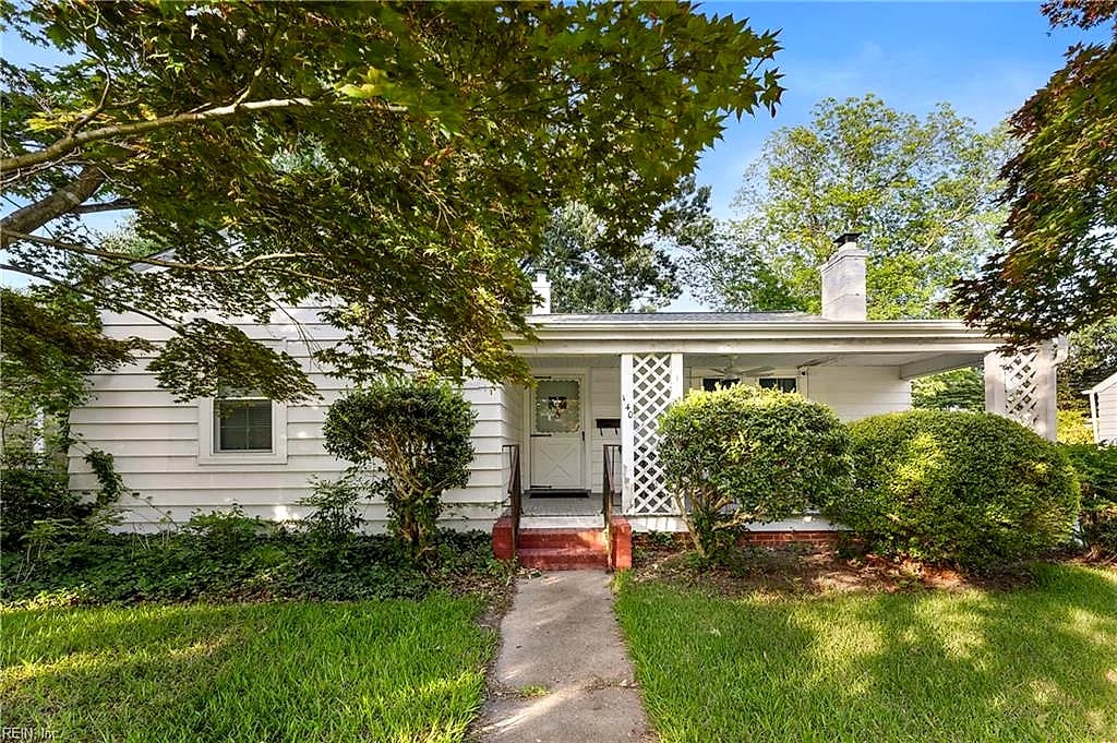 140 Chancellor RD, HAMPTON VA 23661