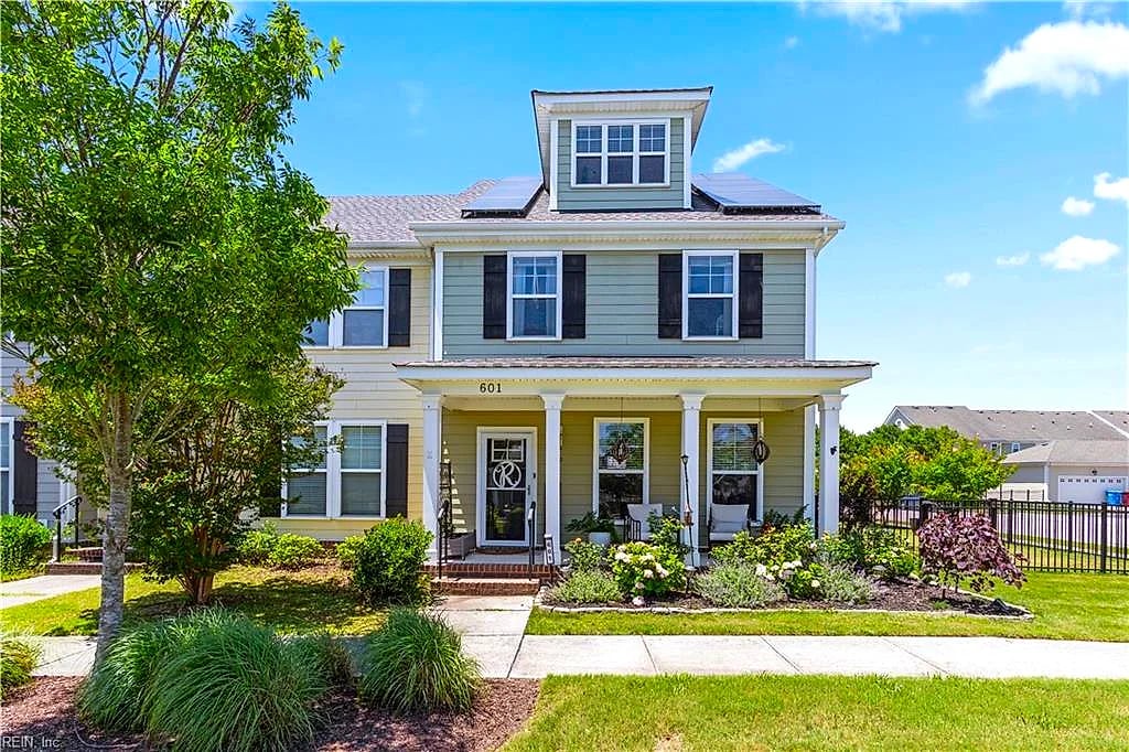 601 Vero ST, Chesapeake — 4 bed Residential, 2,100 sqft