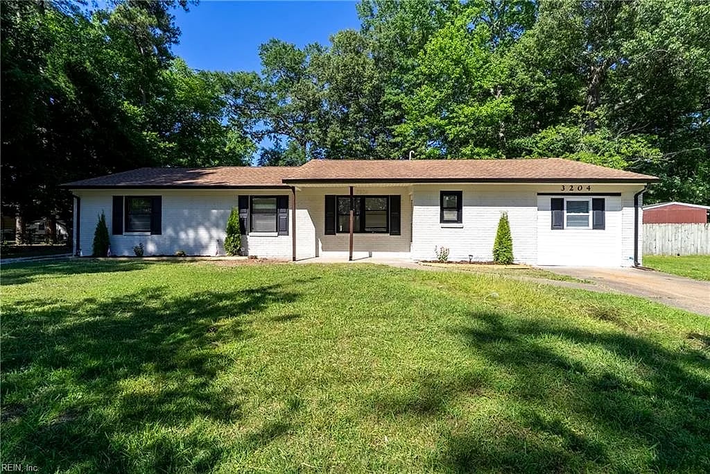 3204 Club House RD, Virginia Beach — 3 bed Residential, 2,236 sqft