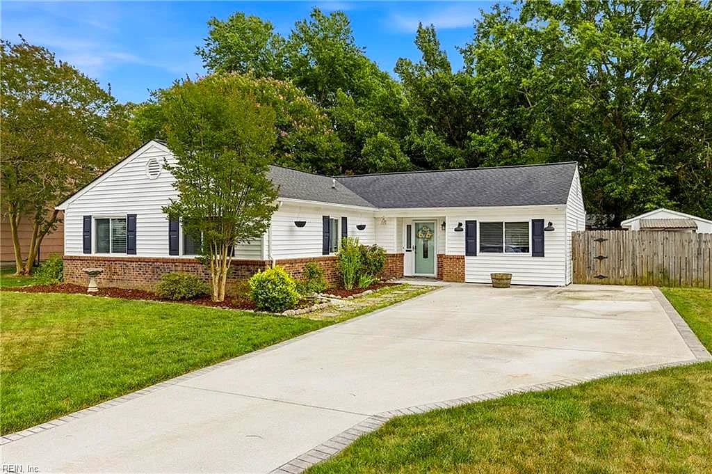 1801 Oneida CT, Virginia Beach — 4 bed Residential, 1,750 sqft