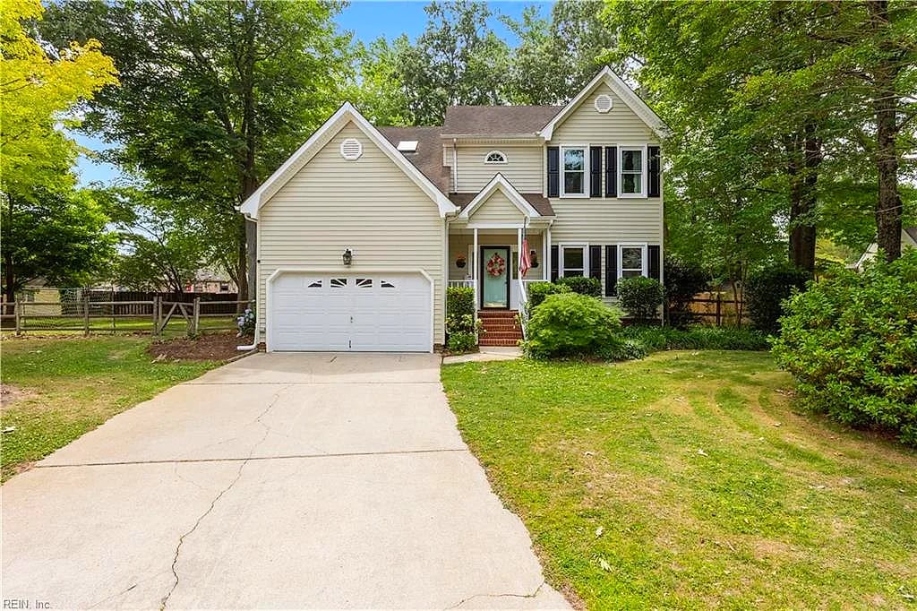 1204 Elverton CT, Chesapeake — 4 bed Residential, 2,154 sqft