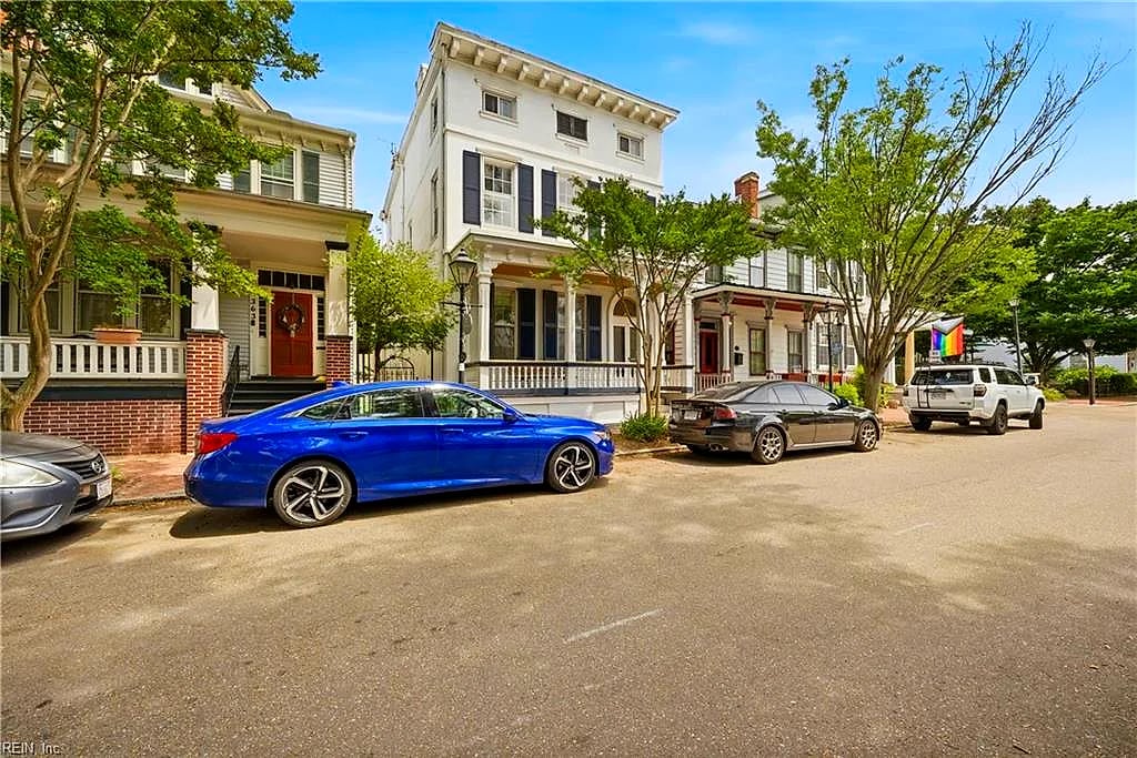 367 Middle ST, PORTSMOUTH VA 23704