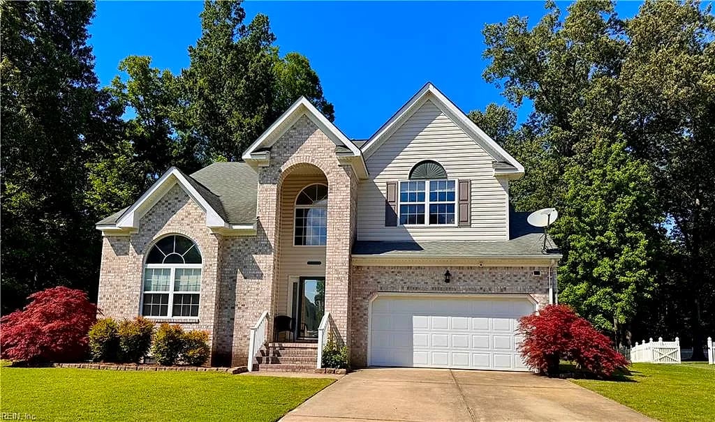 104 Woodhaven DR, Suffolk — 4 bed Residential, 2,678 sqft