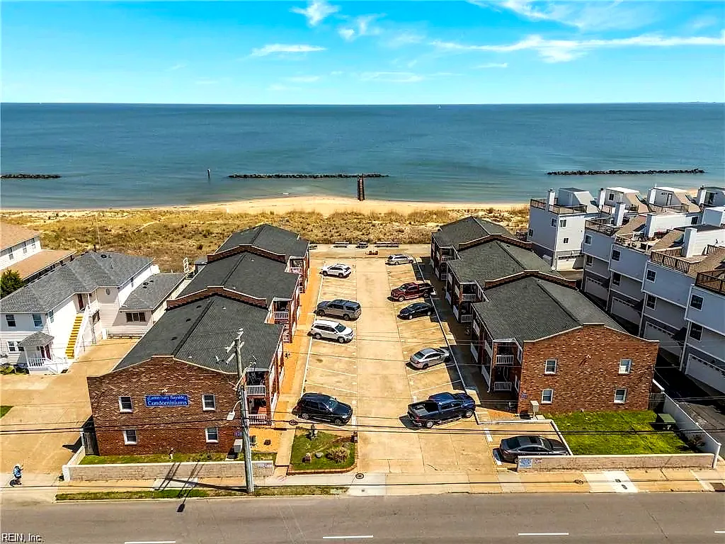 828 E Ocean View AVE #1, NORFOLK VA 23503