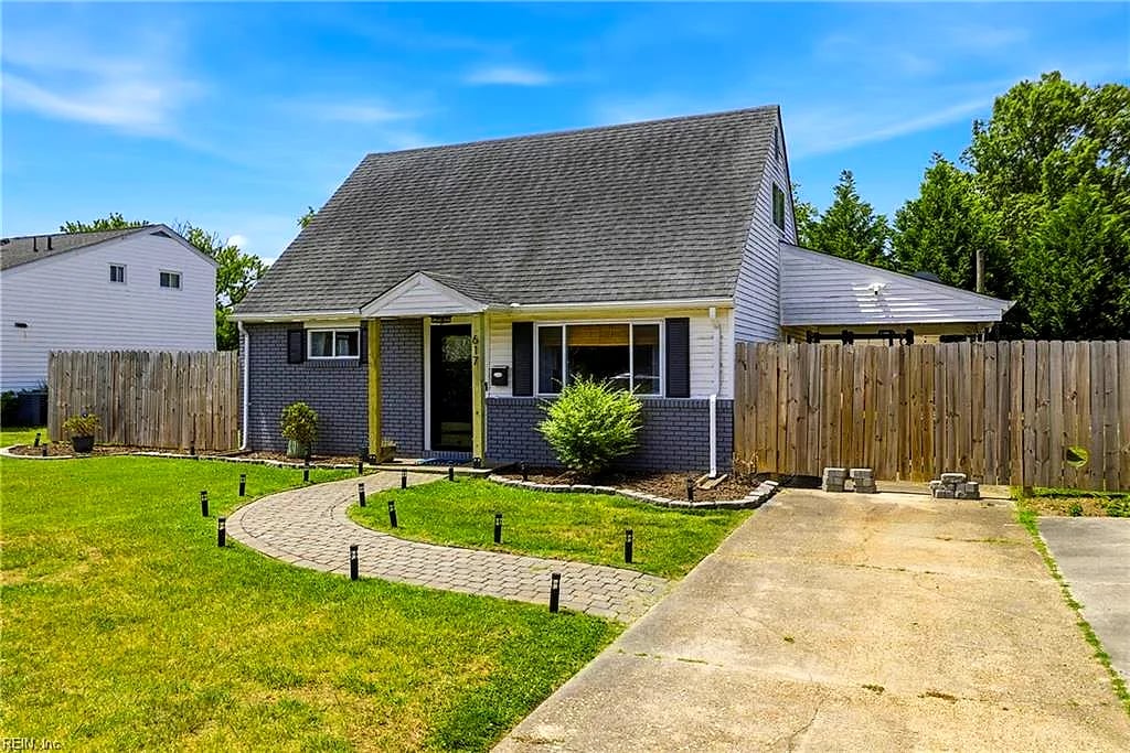 617 Kellam RD, VIRGINIABEACH VA 23462