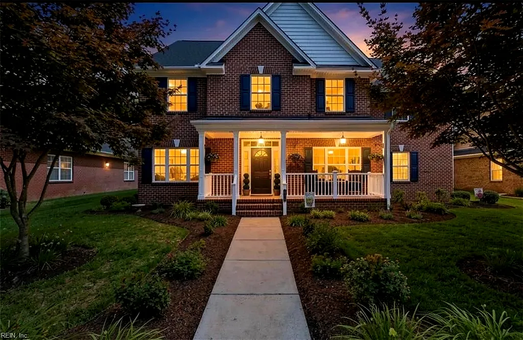 816 Poquoson XING, Chesapeake — 5 bed Residential, 3,650 sqft