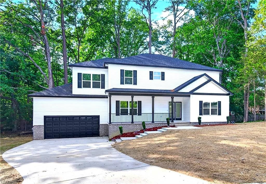 315 De Laura DR, NEWPORT NEWS VA 23608