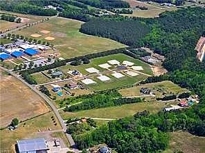 109 Indian Kettle RD, Jarvisburg — Land and Farms