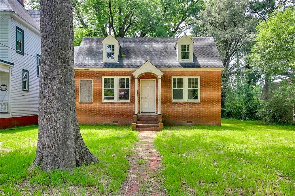 450 Douglas AVE, PORTSMOUTH VA 23707