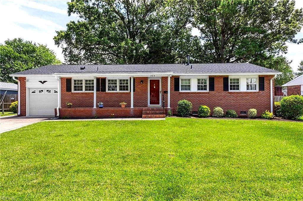 304 Ramapo RD, VIRGINIA BEACH VA 23462