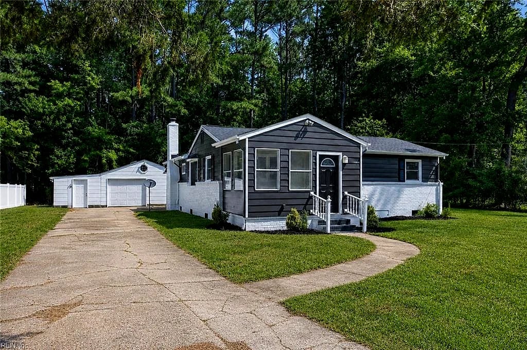 1073 Scenic BLVD, CHESAPEAKE VA 23322