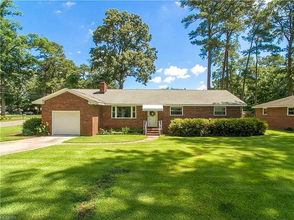 800 Pinecrest RD, Virginia Beach — 4 bed Residential, 1,602 sqft