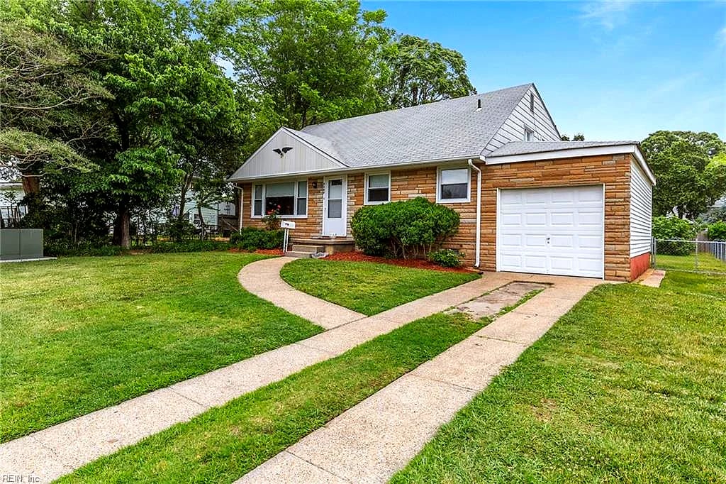 5380 Hummel DR, Norfolk — 3 bed Residential, 1,592 sqft
