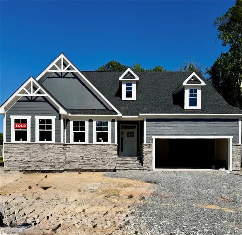 108 Pelham CT, POQUOSON VA 23662