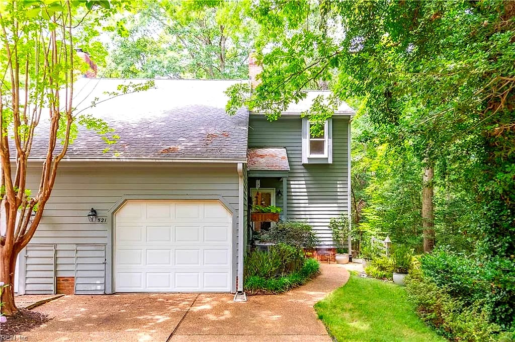 521 Spring TRCE, Williamsburg — 3 bed Residential, 2,088 sqft