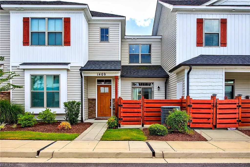 1409 Union Pacific WAY, SUFFOLK VA 23435