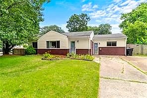 300 Garrison PL, Virginia Beach — 4 bed Residential, 1,500 sqft