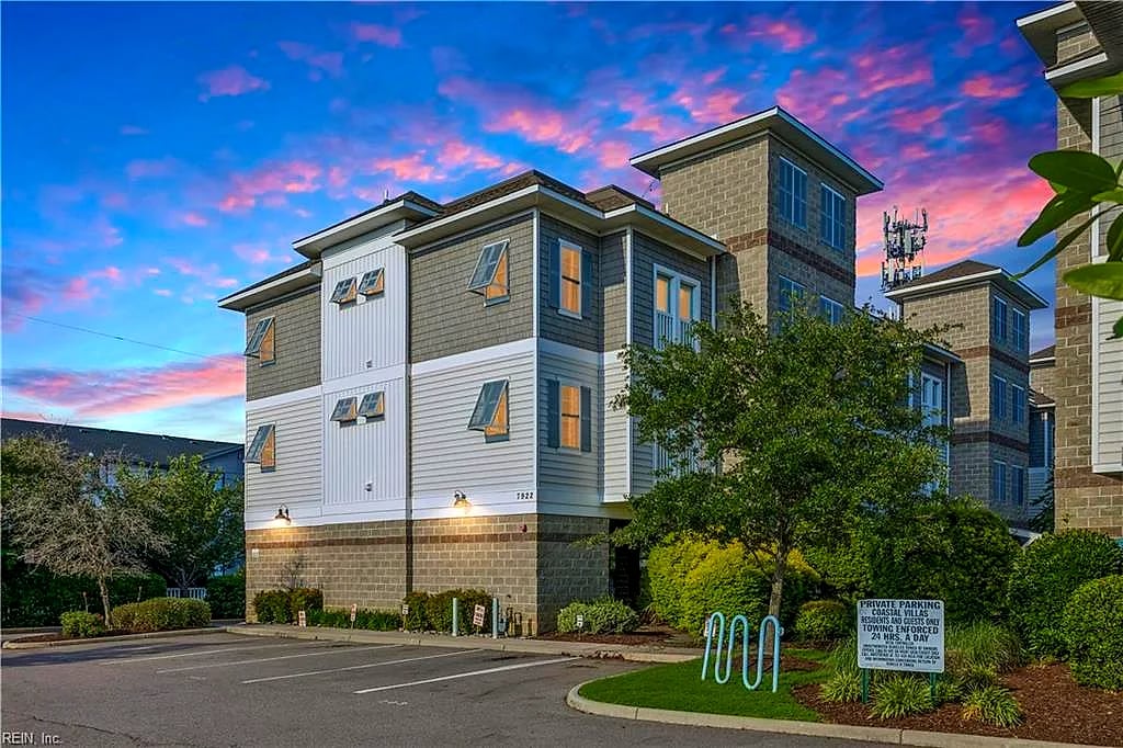 7922 Shore DR #303, Norfolk — 2 bed Residential, 1,140 sqft