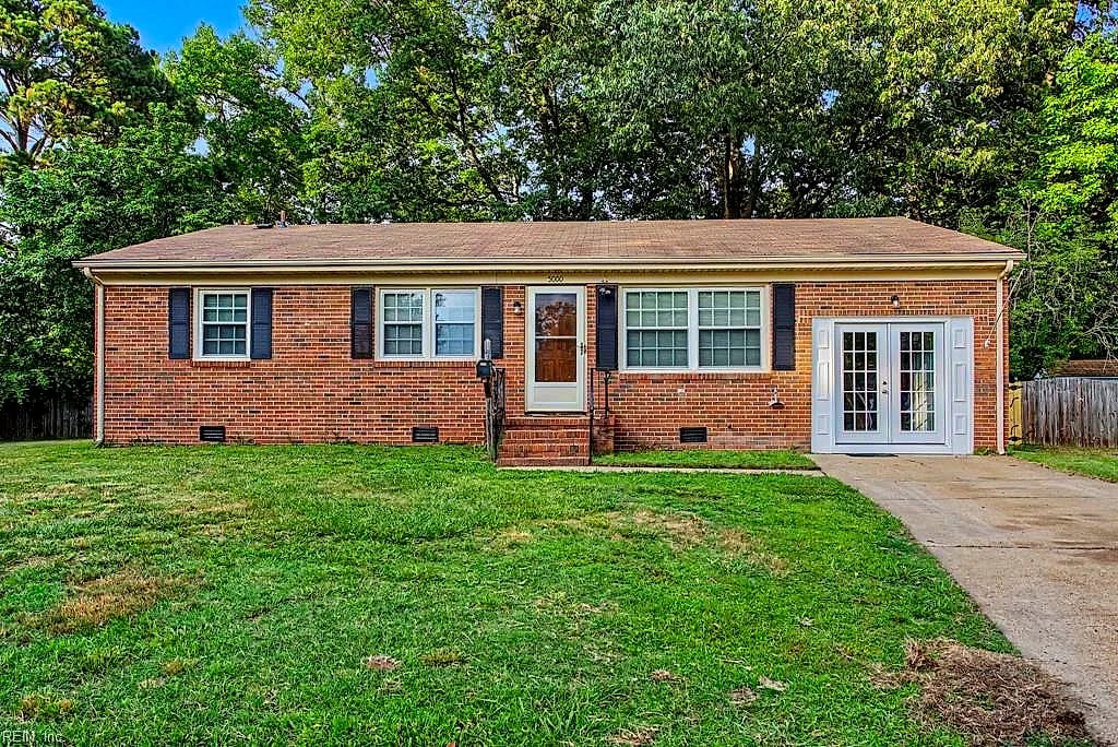 5000 Hillsboro CT, Hampton — 3 bed Residential, 1,552 sqft