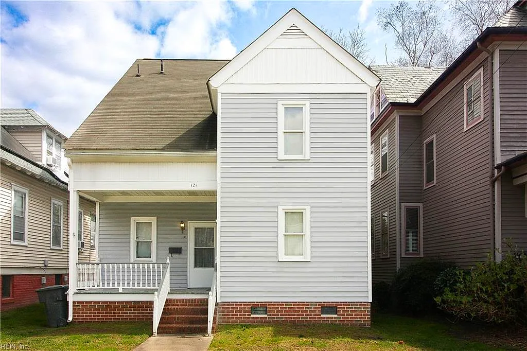 121 Broad ST, PORTSMOUTH VA 23707