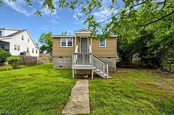119 Messick RD, Poquoson — 2 bed Residential, 836 sqft