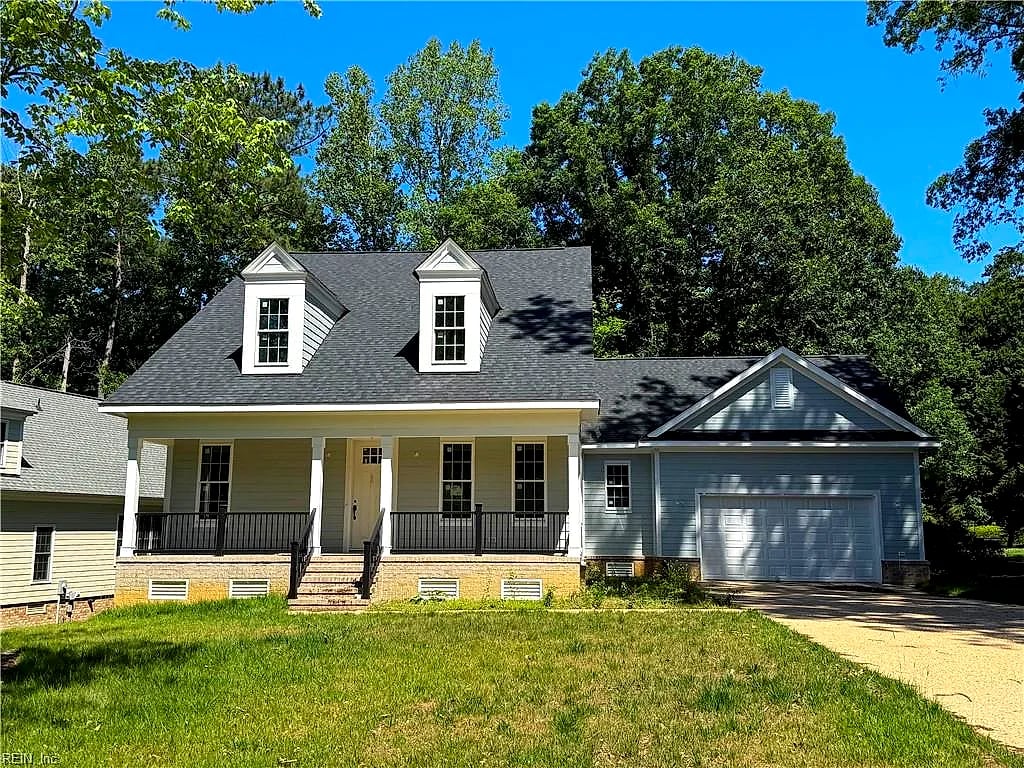 102 Heathery NONE, Williamsburg — 4 bed Residential, 4,600 sqft