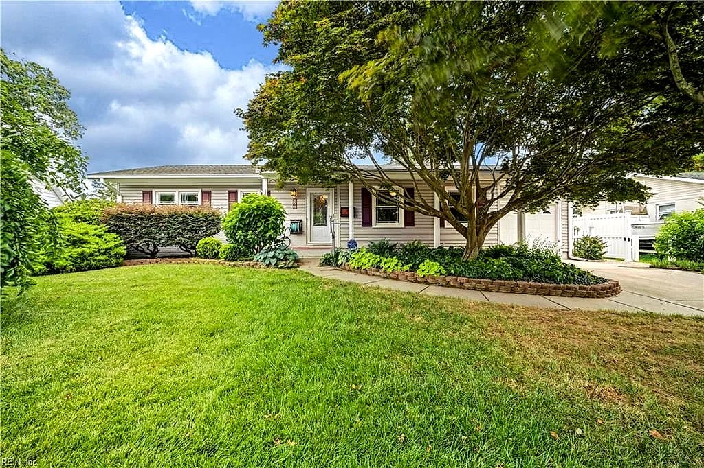 256 Hill Prince RD, Virginia Beach — 3 bed Residential, 1,412 sqft