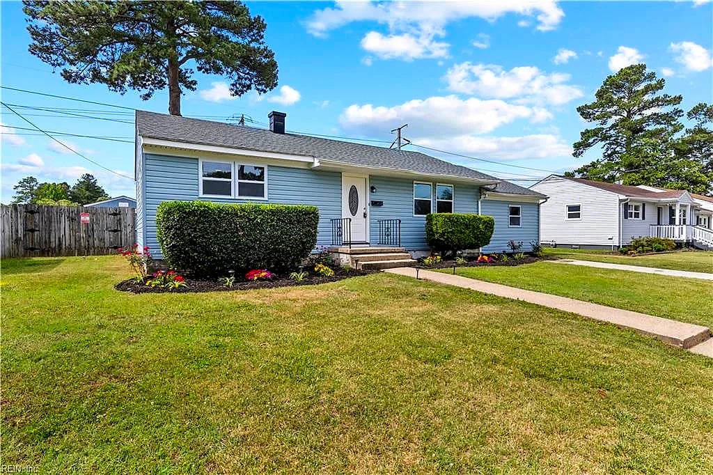 2517 Lynnriver DR, VIRGINIA BEACH VA 23452