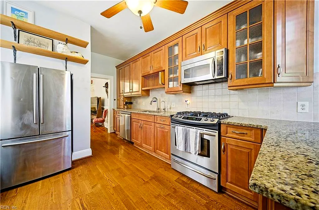 524 Graydon AVE #4, NORFOLK VA 23507