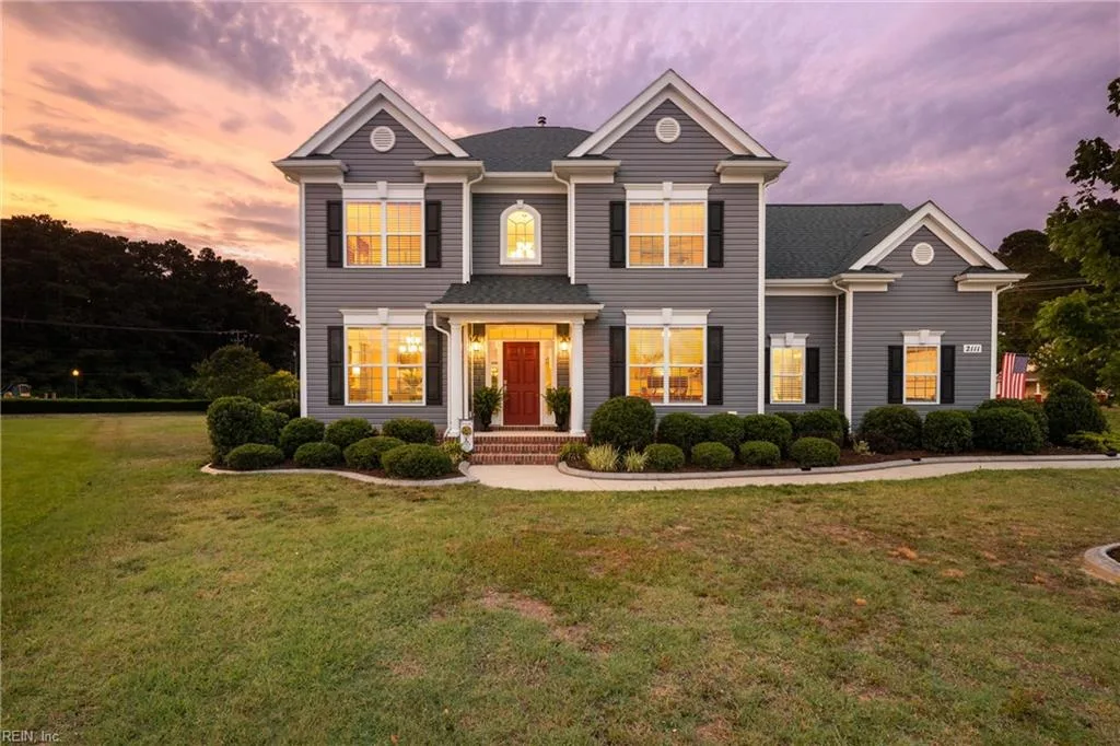 2111 Fieldbrook PL, Suffolk — 5 bed Residential, 2,818 sqft