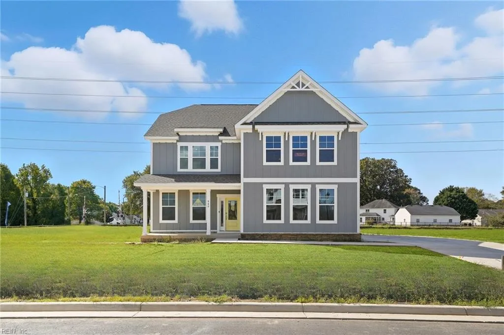 300 Riverview RD, CHESAPEAKE VA 23322