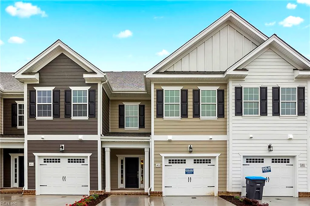 4906 Apricot WAY, CHESAPEAKE VA 23321