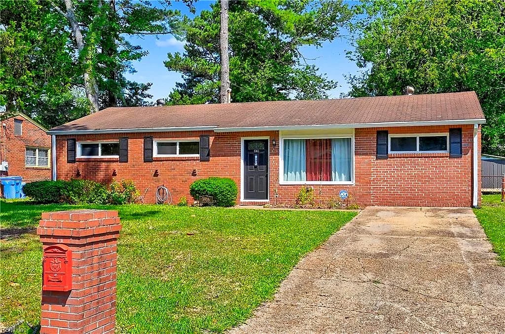 3916 Port RD, CHESAPEAKE VA 23321