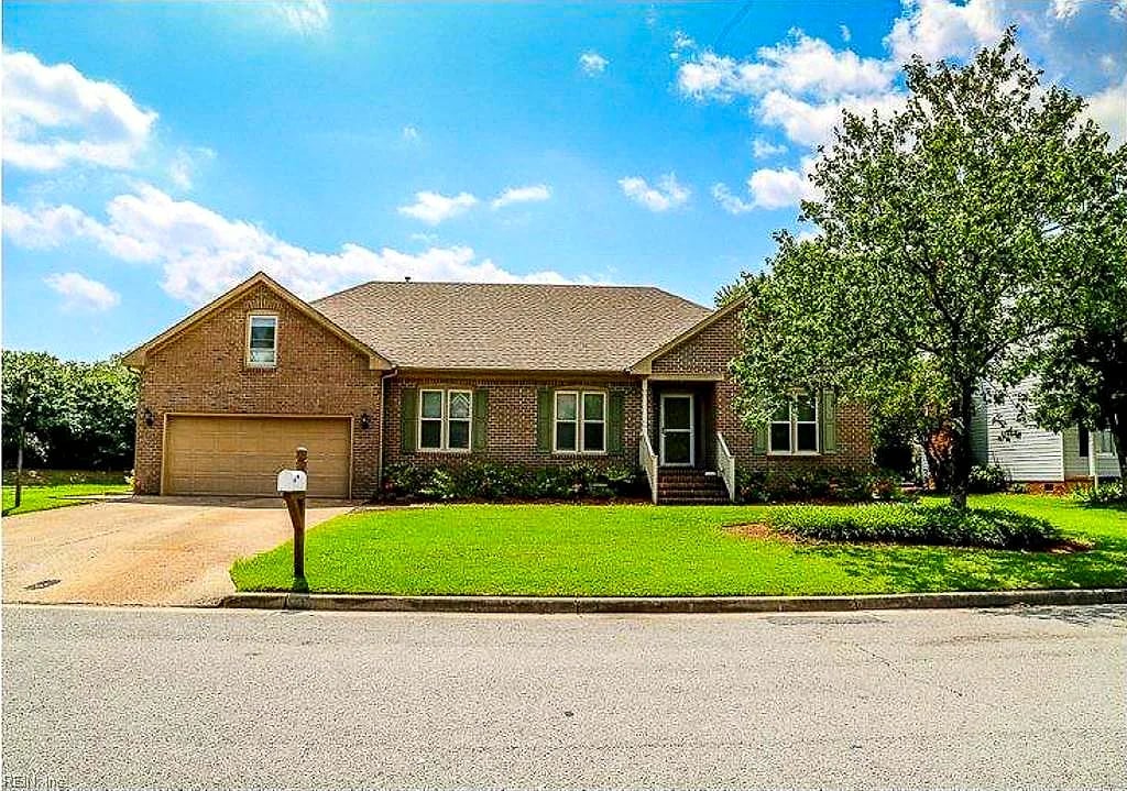 756 Yorkshire TRL, CHESAPEAKE VA 23322