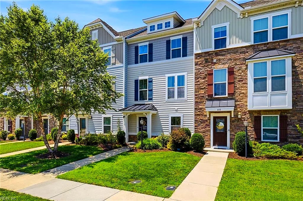 404 Spring Hill PL, Smithfield — 4 bed Residential, 2,572 sqft