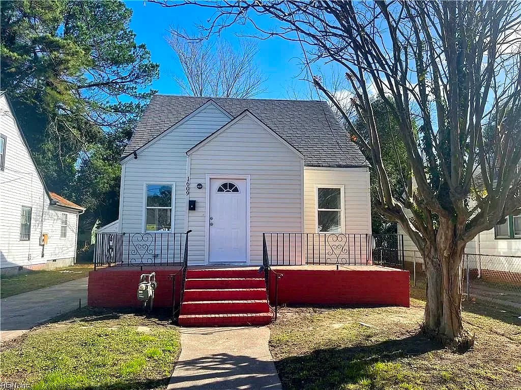 1609 Richmond AVE, PORTSMOUTH VA 23704