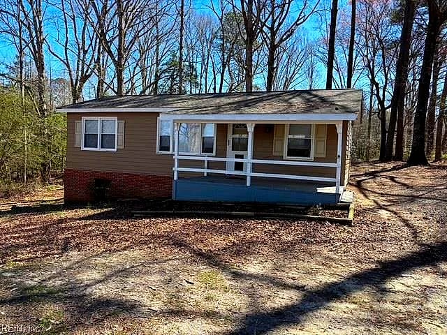 16426 Southampton PW, Capron — 3 bed Residential, 1,400 sqft