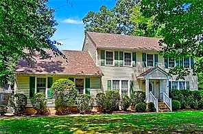 925 Oxford DR, VIRGINIA BEACH VA 23452