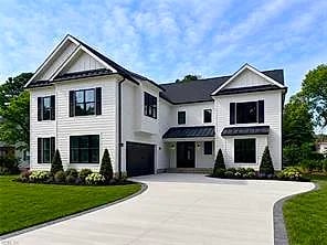 1121 Windsor RD, VIRGINIA BEACH VA 23451