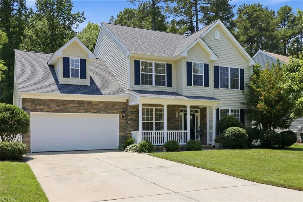 200 Foster RD, Yorktown — 5 bed Residential, 2,811 sqft