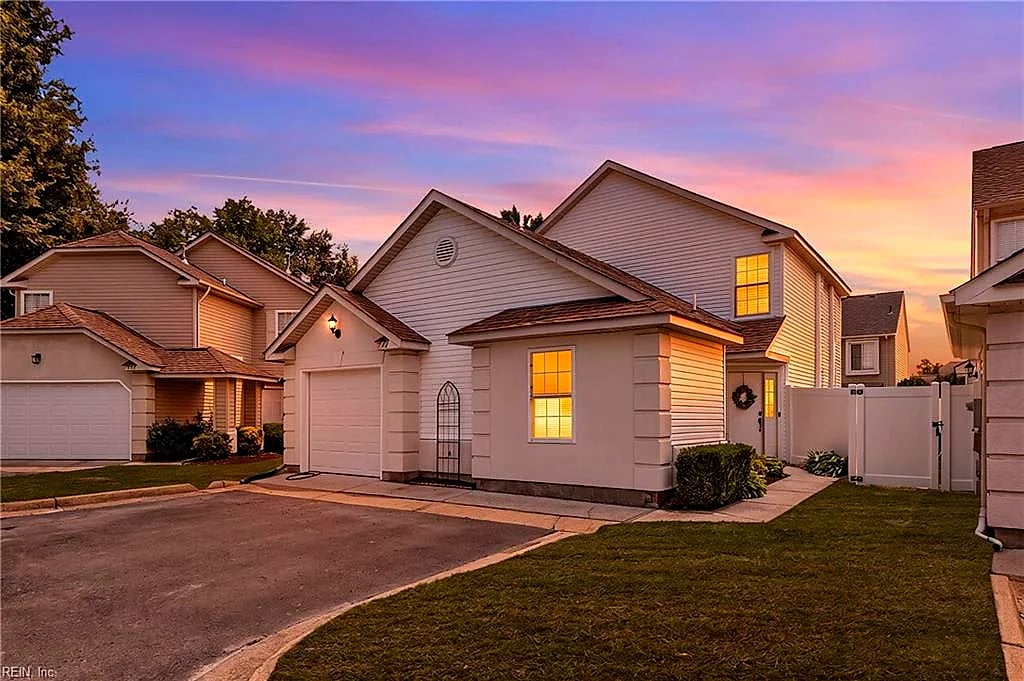732 Fallcreek RN, Chesapeake — 3 bed Residential, 1,423 sqft