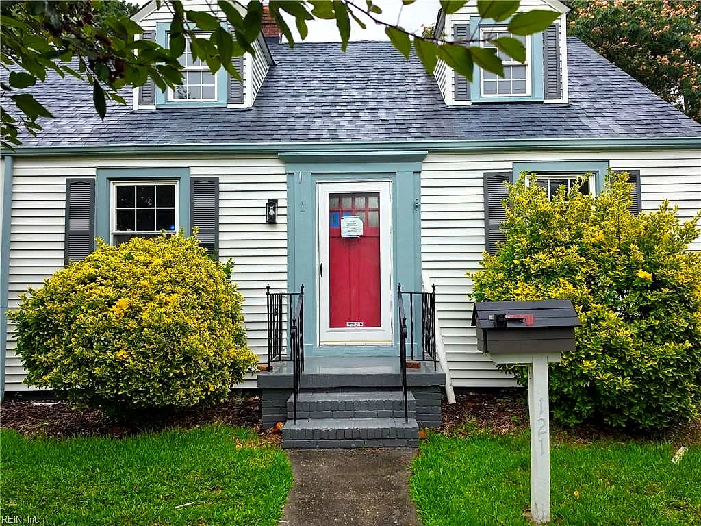 121 Sandpiper DR, Portsmouth — 3 bed Residential, 1,524 sqft