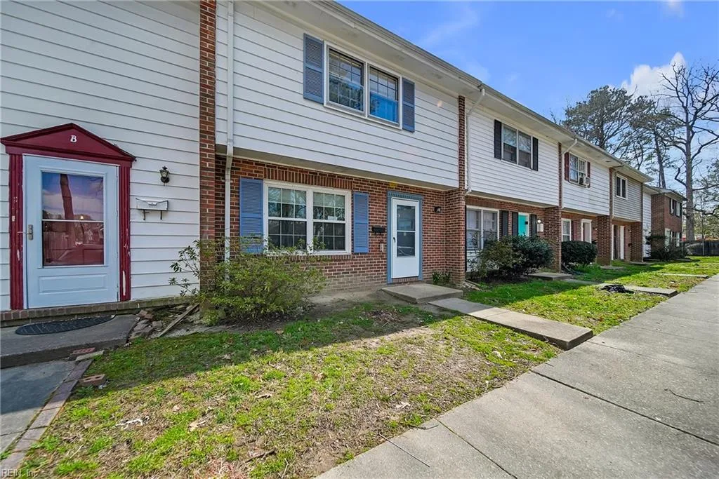 406 Savage DR #C, NEWPORT NEWS VA 23602