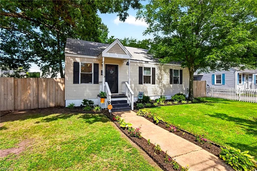 8824 Old Ocean View RD, NORFOLK VA 23503