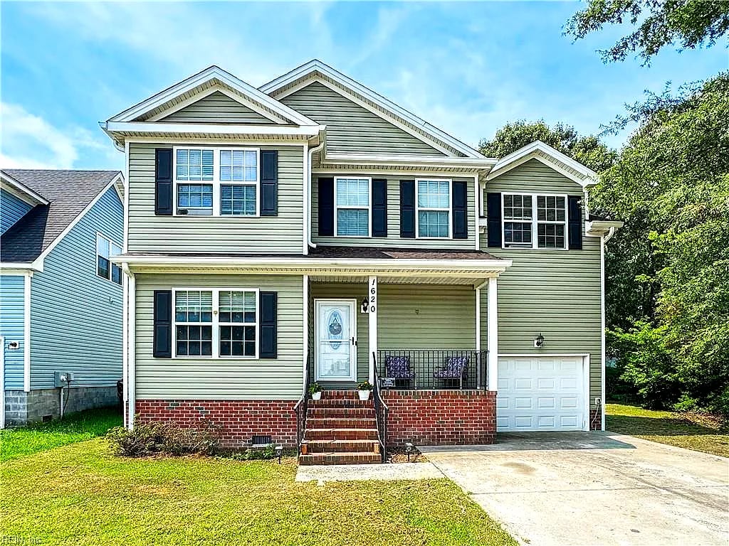 1620 Great Bridge BLVD, Chesapeake — 5 bed Residential, 2,363 sqft
