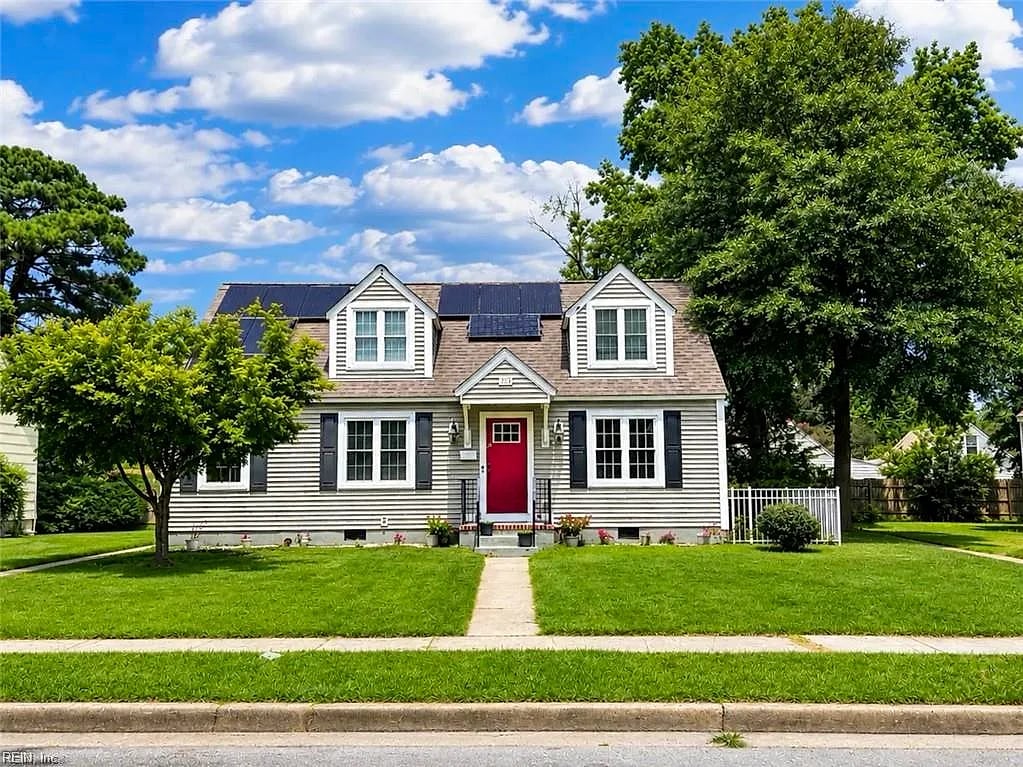 524 Meads RD, NORFOLK VA 23505