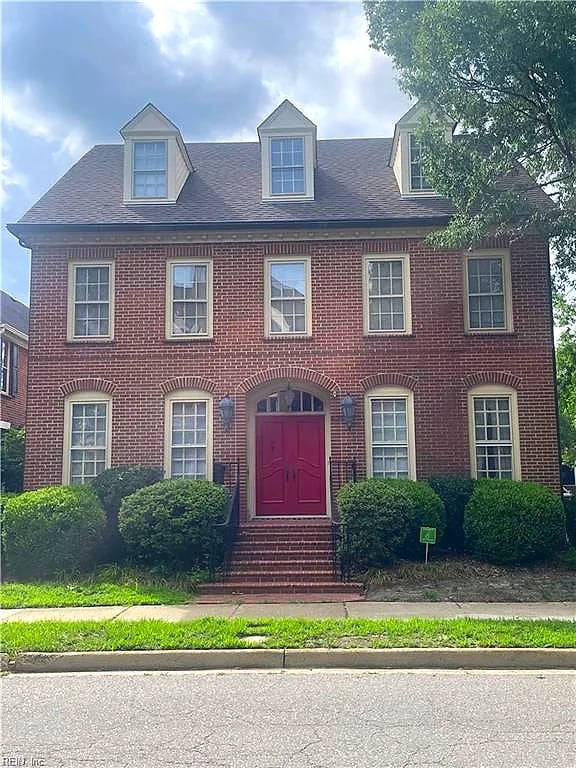 625 Mowbray ARCH, NORFOLK VA 23507