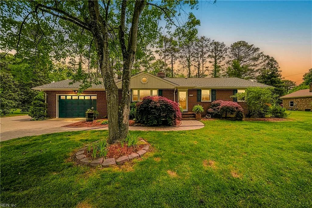 103 Ashley RD, CHESAPEAKE VA 23322