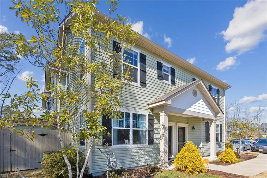2806 Baldwin DR, CHESAPEAKE VA 23321